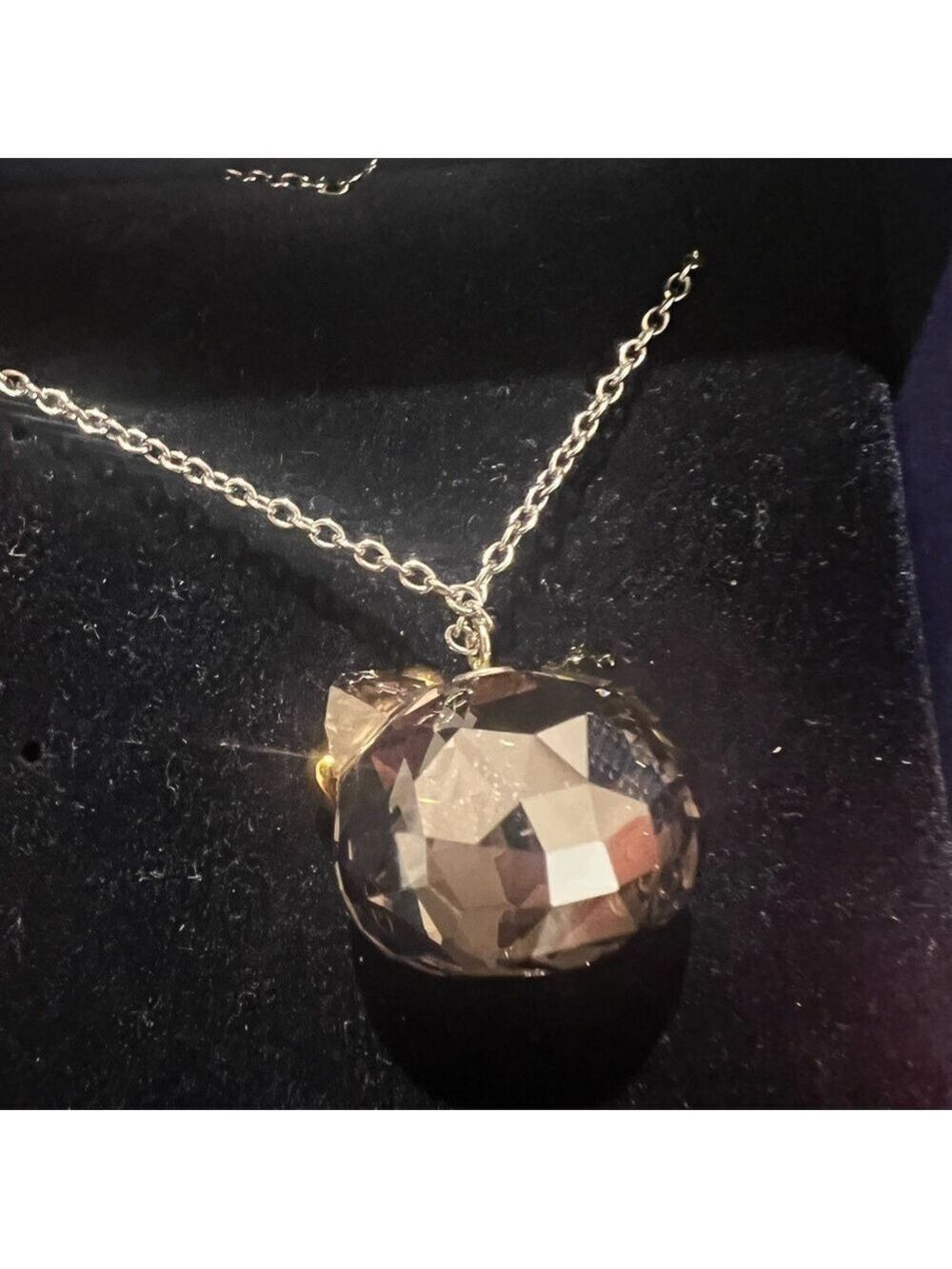 Swarovski Hello Kitty Smoky Crystal Pendant Necklace w Box Warranty Card Sanrio - Picture 5 of 8